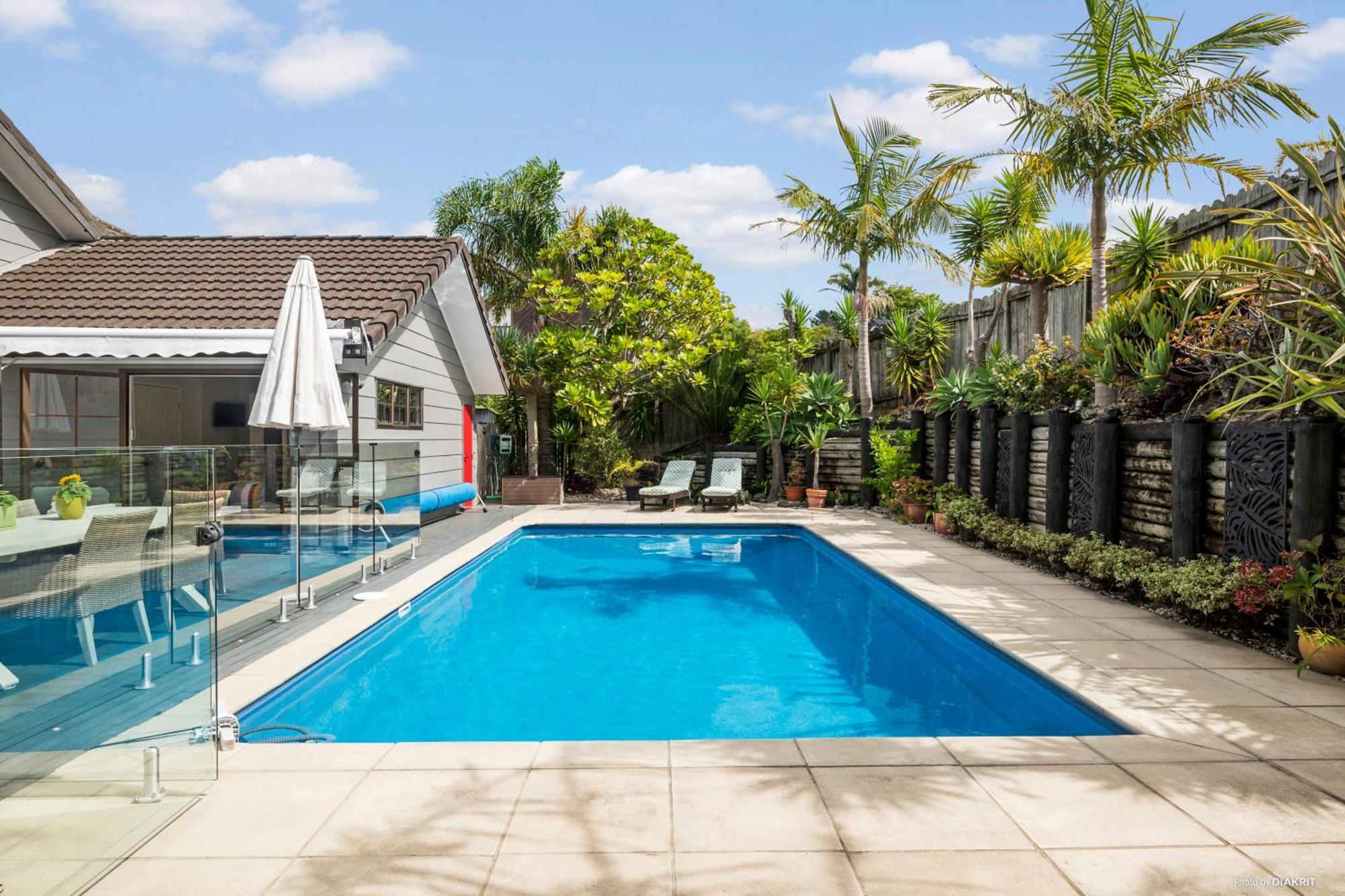 Villa With Pool In Browns Bay Auckland Kültér fotó